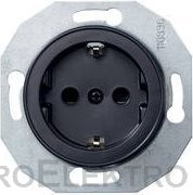 Renova Socket outlet 1-way earthed black 