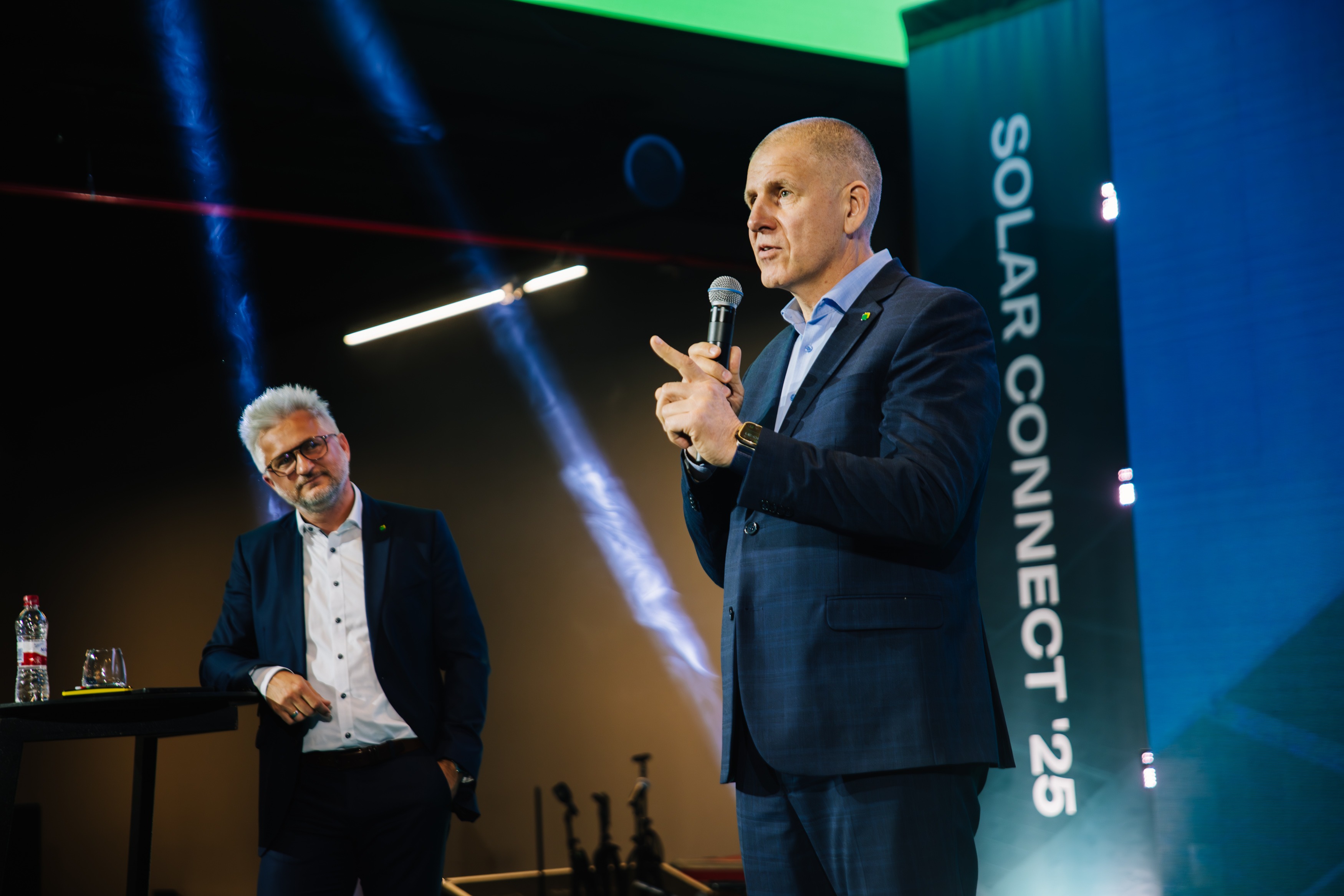 SOLAR CONNECT event - exhibition and conference floor